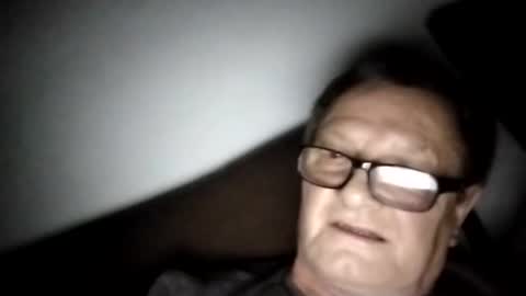 Snapshot of frauenfeind1 chatting on 12-14-25, 05:13 Wolfi online show from 12-14-25, 05:13