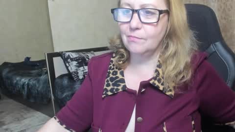 Snapshot of fraumartha chatting on 11-14-25, 10:51 FrauMartha online show from 11-14-25, 10:51
