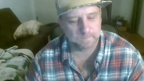 Snapshot of freakpopsickle69 chatting on 02-12-26, 08:15 poundyouout1969 online show from 02-12-26, 08:15