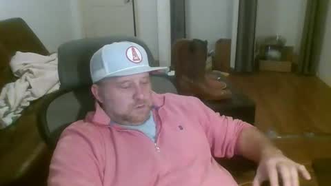 Snapshot of freakpopsickle69 chatting on 02-14-26, 05:59 poundyouout1969 online show from 02-14-26, 05:59