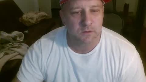 Snapshot of freakpopsickle69 chatting on 03-12-26, 05:46 poundyouout1969 online show from 03-12-26, 05:46