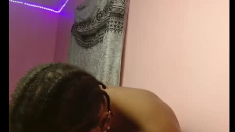 Snapshot of freaky_luna chatting on 09-10-25, 02:11 luna online show from 09-10-25, 02:11