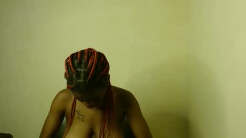 Snapshot of freaky_shamzzy chatting on 02-03-26, 03:26 shamika online show from 02-03-26, 03:26