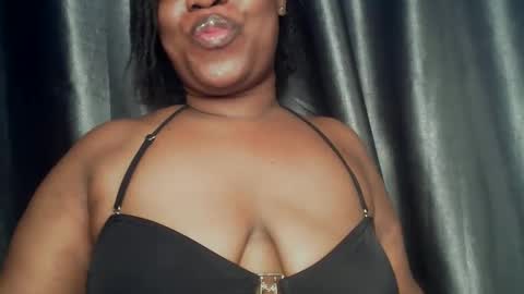 Snapshot of freaky_slut5 chatting on 04-14-26, 04:18 freaky slut5 online show from 04-14-26, 04:18