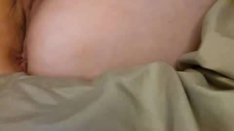 Snapshot of freakyfinefeet chatting on 10-19-25, 08:15 freakyfinefeet online show from 10-19-25, 08:15