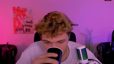 Freddy online show from 12-17-25, 09:48