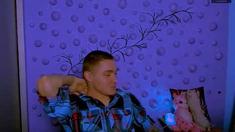 Freddy online show from 03-06-26, 09:50