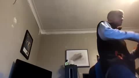 fredclaus19 online show from 11-30-25, 04:00