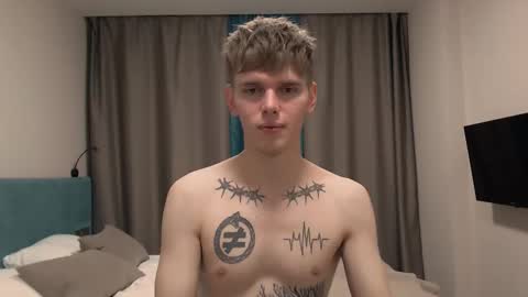 Snapshot of fredd_xanderrs chatting on 10-19-25, 05:02 fredd_xanderrs online show from 10-19-25, 05:02