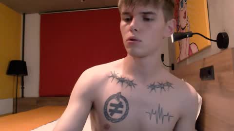 Snapshot of fredd_xanderrs chatting on 10-25-25, 07:41 fredd_xanderrs online show from 10-25-25, 07:41