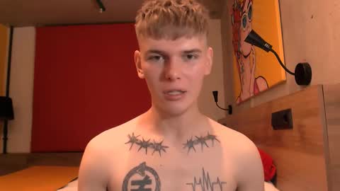 Snapshot of fredd_xanderrs chatting on 10-26-25, 04:13 fredd_xanderrs online show from 10-26-25, 04:13