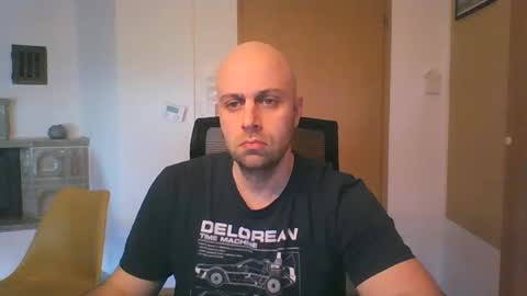 Snapshot of freddow chatting on 02-04-25, 12:11 freddow online show from 02-04-25, 12:11