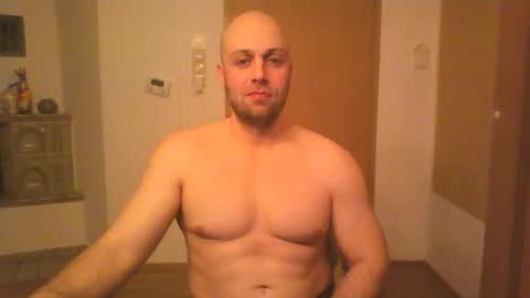 Snapshot of freddow chatting on 02-06-25, 12:43 freddow online show from 02-06-25, 12:43
