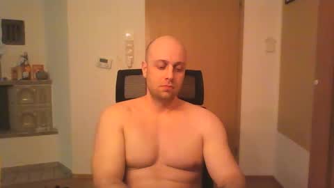 Snapshot of freddow chatting on 02-11-25, 08:52 freddow online show from 02-11-25, 08:52