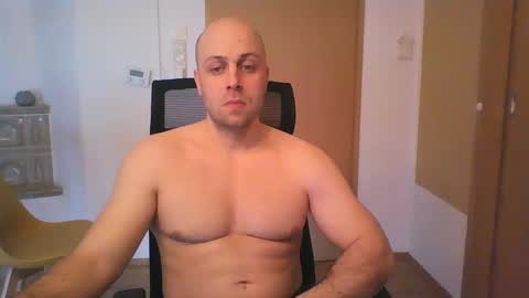 Snapshot of freddow chatting on 02-21-25, 12:06 freddow online show from 02-21-25, 12:06