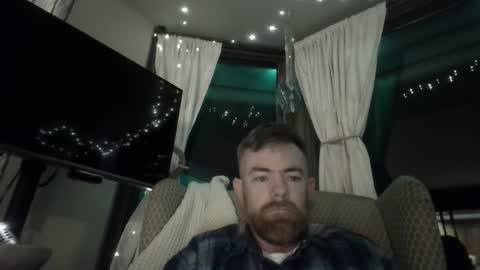 Freddy online show from 02-05-26, 03:22