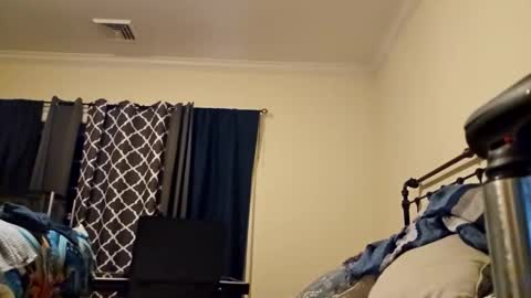 Snapshot of freddytiffany77 chatting on 02-22-26, 05:40 freddytiffany77 online show from 02-22-26, 05:40