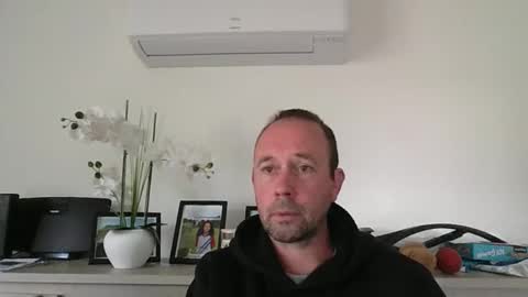 Snapshot of fredodu41 chatting on 04-11-26, 12:20 fredodu41 online show from 04-11-26, 12:20