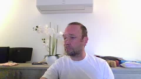 Snapshot of fredodu41 chatting on 04-13-26, 04:01 fredodu41 online show from 04-13-26, 04:01