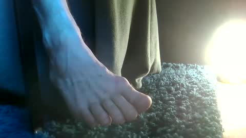 Snapshot of fredthetom12 chatting on 10-07-25, 01:19 Greedy Fred online show from 10-07-25, 01:19