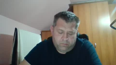 freeboy80180 online show from 12-08-24, 04:18