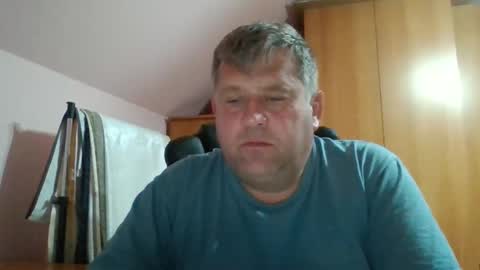 freeboy80180 online show from 10-22-25, 05:13