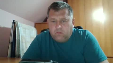 freeboy80180 online show from 11-17-25, 03:18