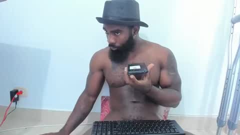 Snapshot of freedom_24 chatting on 01-10-25, 04:20 shakur online show from 01-10-25, 04:20