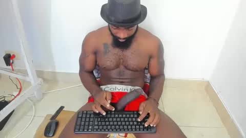 Snapshot of freedom_24 chatting on 01-14-25, 03:47 shakur online show from 01-14-25, 03:47