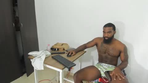 Snapshot of freedom_24 chatting on 01-22-25, 03:29 shakur online show from 01-22-25, 03:29