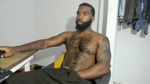 Snapshot of freedom_24 chatting on 09-23-25, 03:26 shakur online show from 09-23-25, 03:26