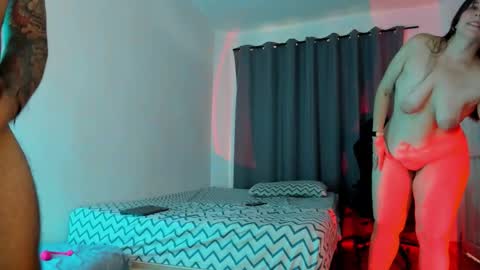 Snapshot of freelovecpl chatting on 12-05-25, 02:47 Peter Maca online show from 12-05-25, 02:47