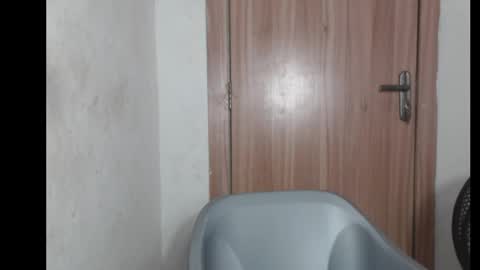 Snapshot of frekkymorelle chatting on 11-09-25, 07:39 frekkymorelle online show from 11-09-25, 07:39