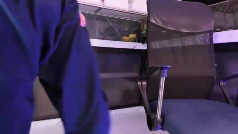 Xavier online show from 12-04-25, 08:28