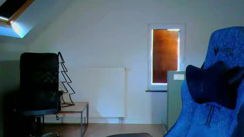 French fries online show from 02-08-26, 10:51