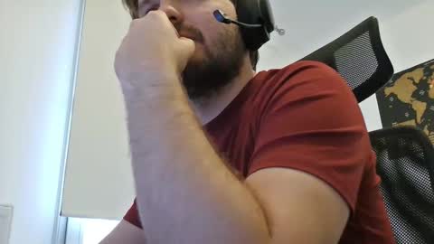 Snapshot of frenchie75000 chatting on 12-18-25, 09:37 frenchie75000 online show from 12-18-25, 09:37