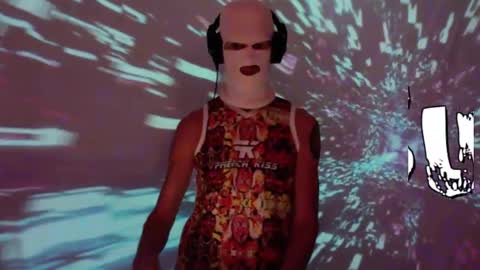 Snapshot of frenchkissdjfk chatting on 10-28-25, 09:28 frenchkissdjfk online show from 10-28-25, 09:28