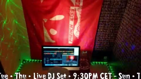 Snapshot of frenchkissdjfk chatting on 11-02-25, 07:05 frenchkissdjfk online show from 11-02-25, 07:05