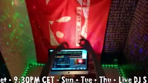 Snapshot of frenchkissdjfk chatting on 11-06-25, 07:20 frenchkissdjfk online show from 11-06-25, 07:20