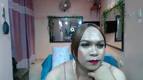 Snapshot of frenzy315851 chatting on 11-12-25, 12:16 frenzy315851 online show from 11-12-25, 12:16