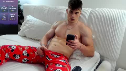 Alex or Andrzej online show from 01-12-25, 05:54