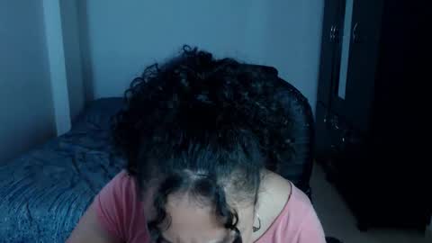 Louise  online show from 11-11-25, 11:10