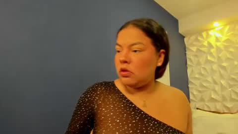 Freya online show from 10-18-25, 01:12