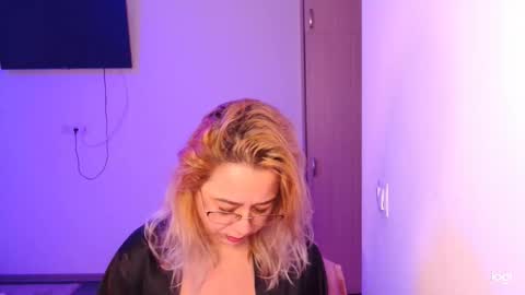 Snapshot of freyaamore chatting on 03-02-26, 07:37 ANNE online show from 03-02-26, 07:37