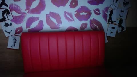 FreyaDak online show from 11-15-25, 12:13