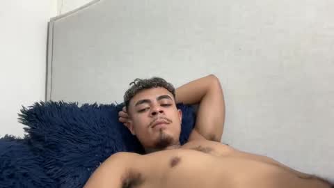 Snapshot of freyva_ chatting on 09-24-25, 02:37 freyva_ online show from 09-24-25, 02:37