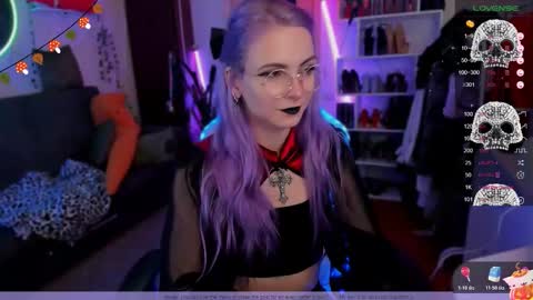 Frida A boost to fortune for the one who gives a thumbs up and a bonus lucky for those who support me by joining the fanclub online show from 10-29-25, 01:08