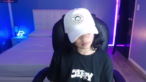 Snapshot of frida_lassi_ chatting on 01-17-25, 02:29 frida_lassi_ online show from 01-17-25, 02:29