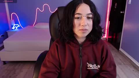 Snapshot of frida_lassi_ chatting on 02-12-25, 10:48 frida_lassi_ online show from 02-12-25, 10:48