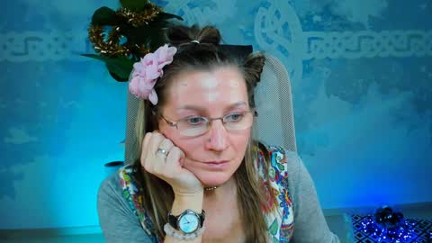 Frida Tander online show from 01-03-25, 03:22